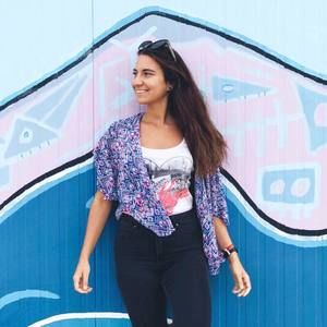 Meet your Posher, Marion